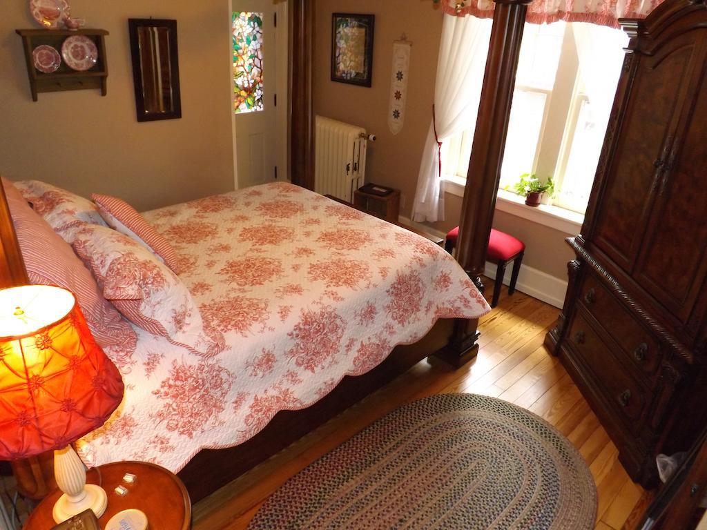 Annville The Patriot House Bed & Breakfast חדר תמונה